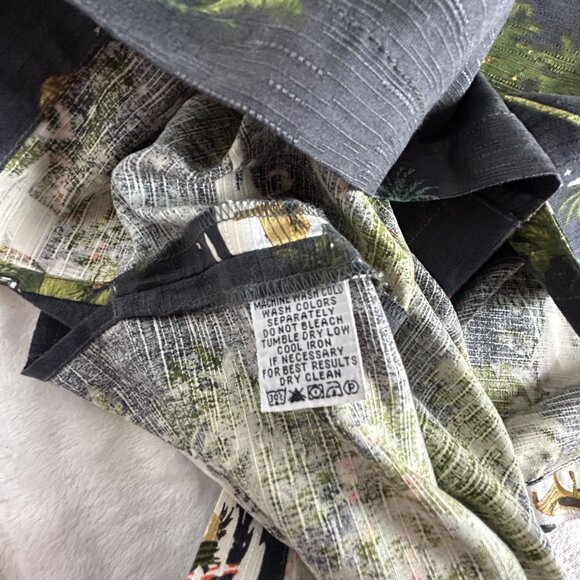 Tommy Bahama Mens X Mas Hawaiian Silk XXL Short Sleeve Limited Edition - Picture 4 of 7